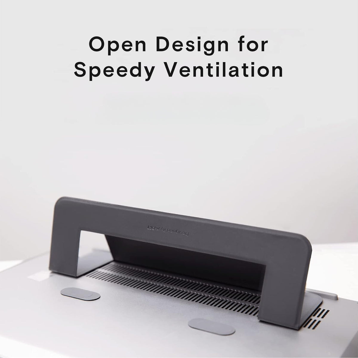 Airflow laptop stand