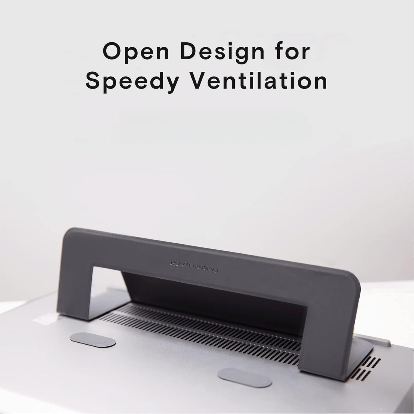 Airflow laptop stand