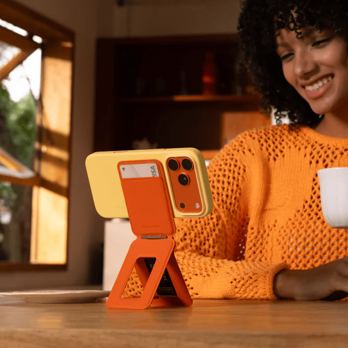 MOFT Trackable Tripod Wallet